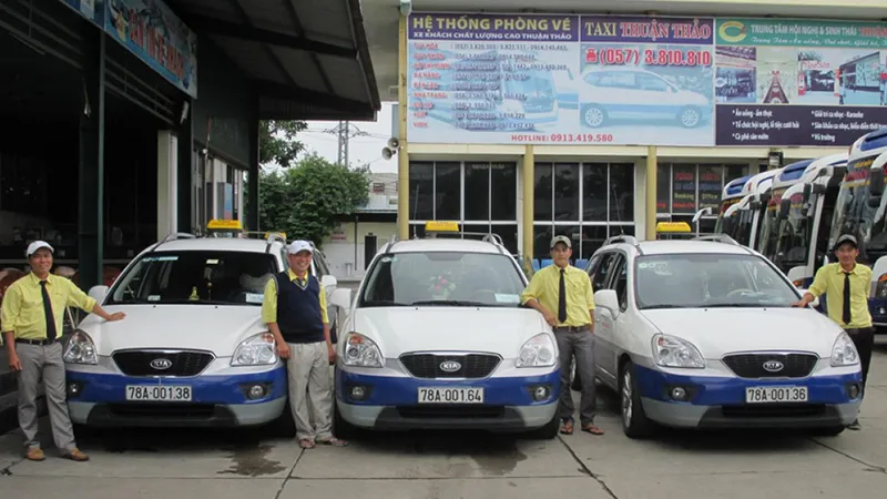 Taxi Ti&ecirc;n Sa Ph&uacute; Y&ecirc;n