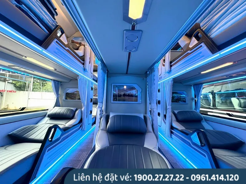 "Xe limousine giường nằm Sài Gòn Buôn Mê Thuột" width=