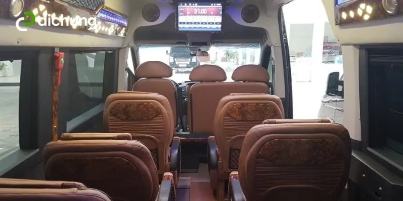 Nội thất xe limousine Tuấn Anh