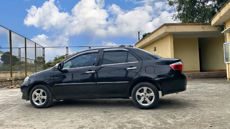 old xe vios giá 300 triệu