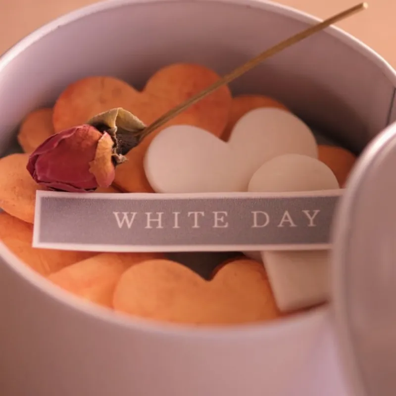 Valentine Trắng còn được biết đến với những cái tên như White Valentine, White day.